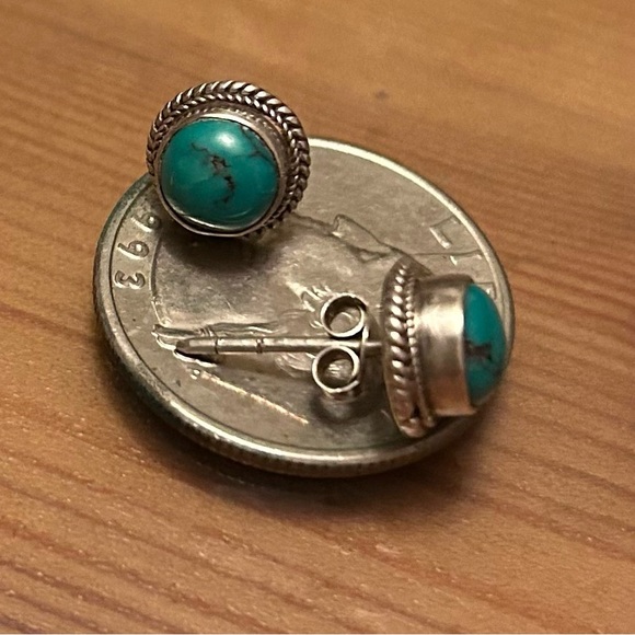 Native American Navajo turquoise sterling earrings - Picture 9 of 9
